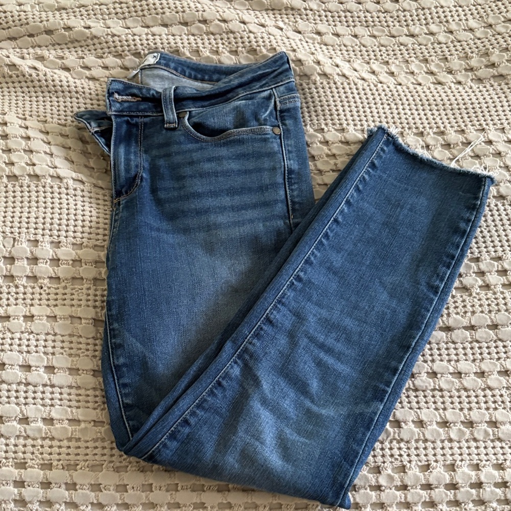 PAIGE Kylie crop Dark Blue Skinny Jeans